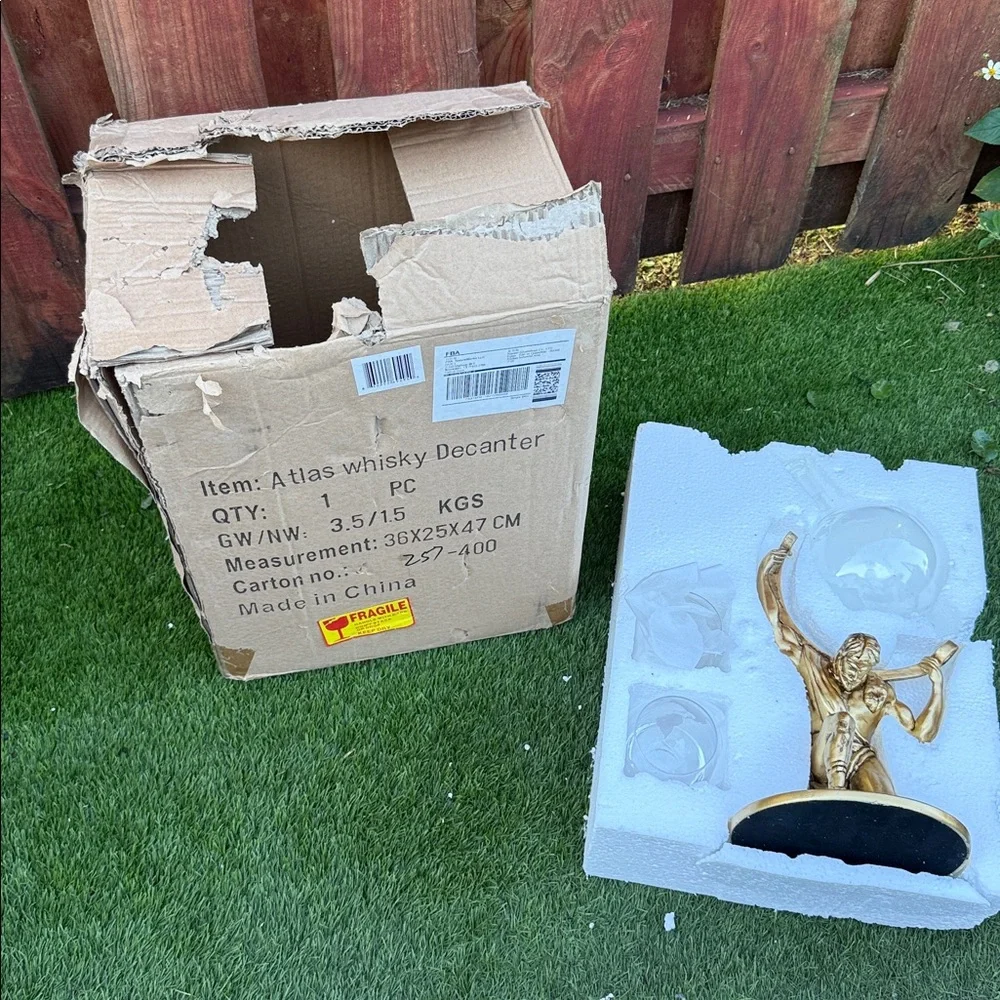 Atlas Gold Whiskey Decanter Set